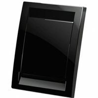 Vysavačová zásuvka MAGNUM - barva černá. Praxí prověřený vysoce odolný a kvalitní instalační díl.